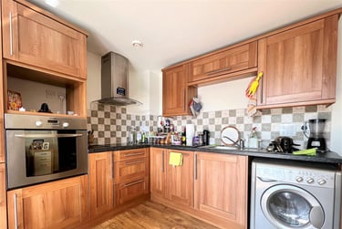2 bed flat, Hanover Mill, City Centre, Newcastle, NE13AD - Image 1